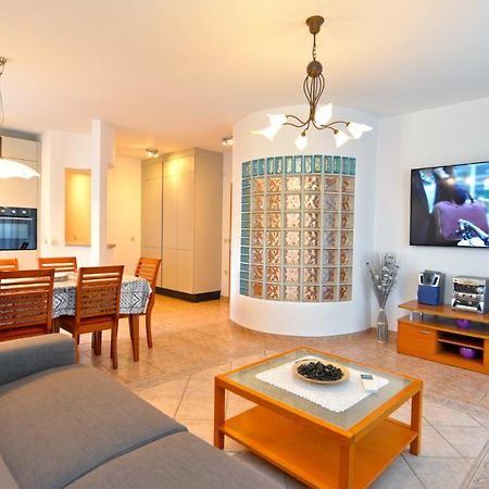 Apartments Elvis 1299 弗尔萨尔 外观 照片