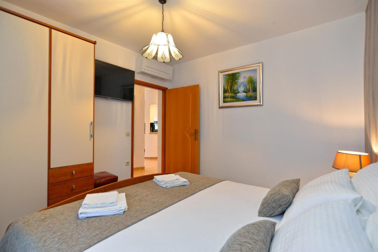Apartments Elvis 1299 弗尔萨尔 外观 照片