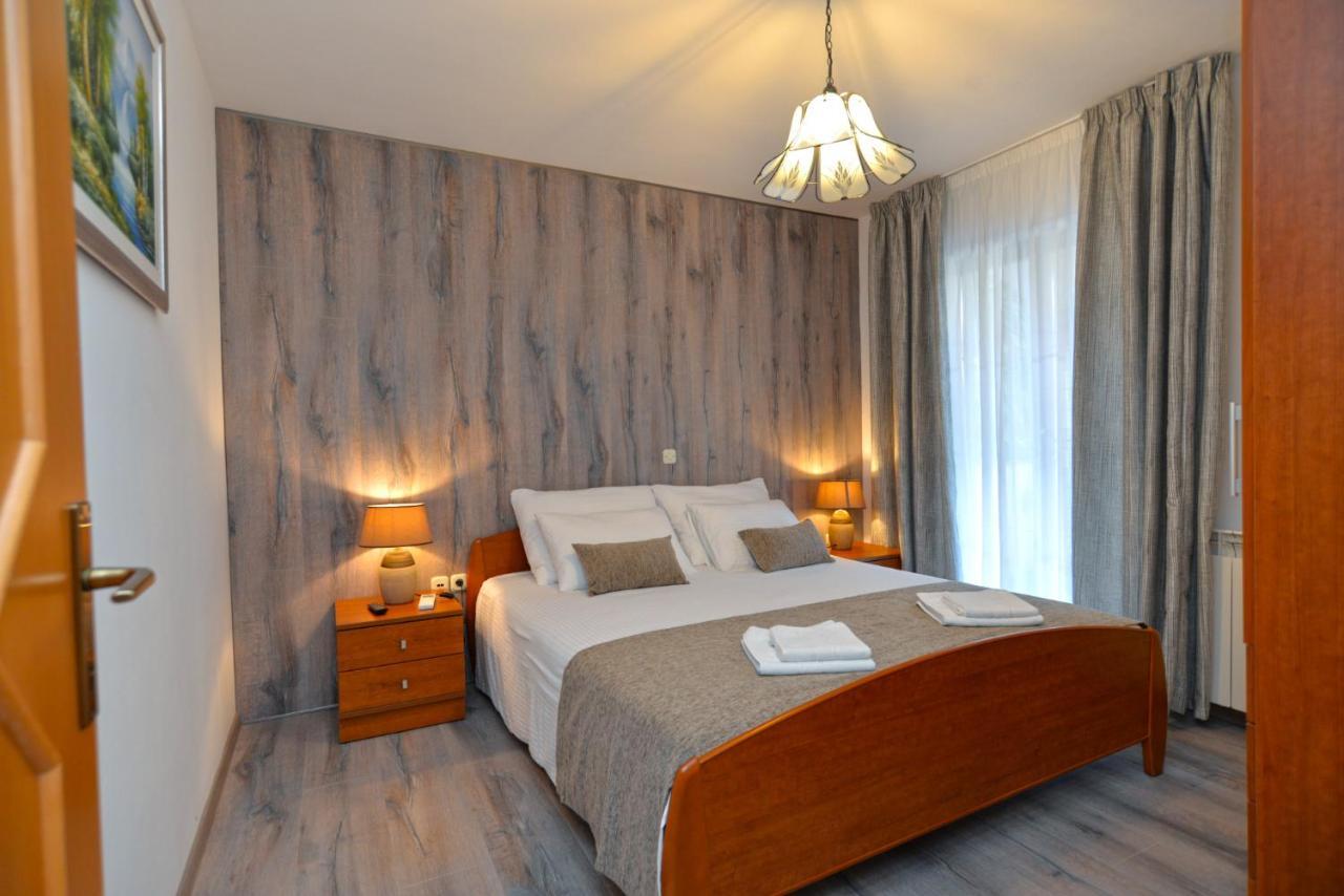 Apartments Elvis 1299 弗尔萨尔 外观 照片