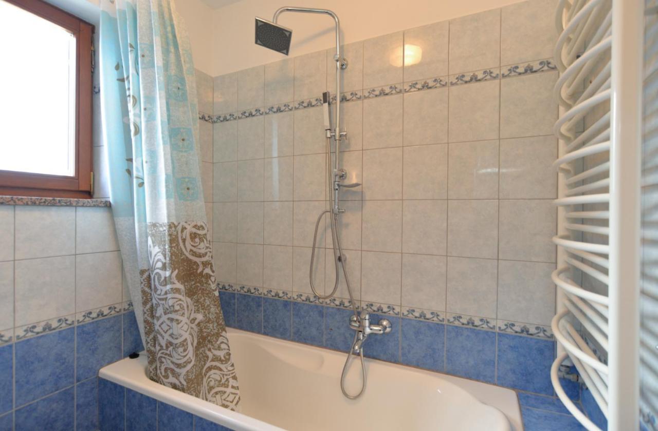 Apartments Elvis 1299 弗尔萨尔 外观 照片