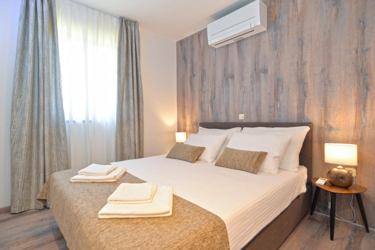 Apartments Elvis 1299 弗尔萨尔 外观 照片